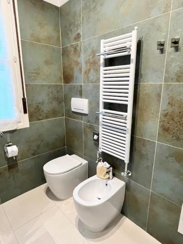 בולוניה Zer051 Apartments Dossetti 23 מראה חיצוני תמונה